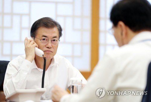 文대통령, 佛·濠 정상과 잇단 통화…반기문 '북핵조언' 청취 - 1