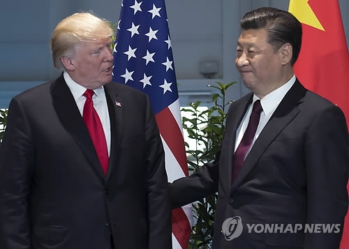 시진핑, 트럼프에 "대화로 한반도 핵문제 해결해야"