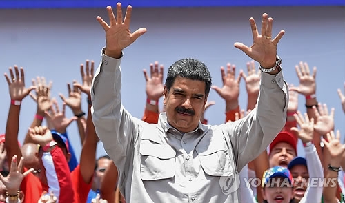 미국의 제재 확장 가능성을 경고하고 있는 베네수엘라의 마두로 대통령