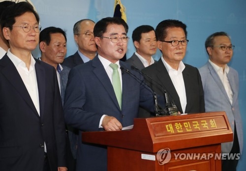 최경환, 평화당 대표 출마선언…박지원·천정배 '지지'(종합) - 1
