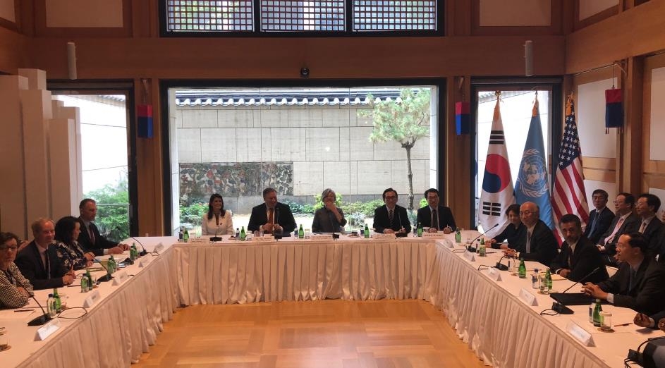 한미외교장관, 안보리 대상 브리핑