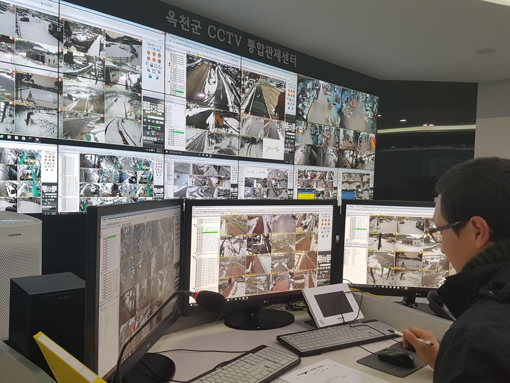 옥천군 차량 번호판 인식 스마트 방범용 CCTV 도입 - 1