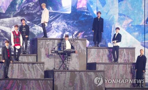 방탄소년단 X 찰리 푸스, 월드스타들의 합동 무대