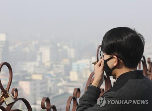 충북 대체로 흐림…미세먼지 농도 '나쁨' - 1