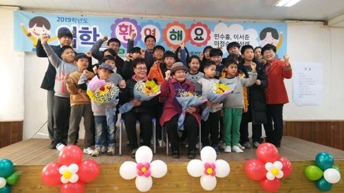 구순 앞둔 할머니 입학
