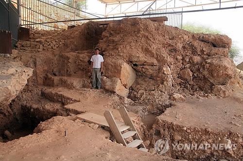 케셈동굴 발굴 현장 [자료사진] 