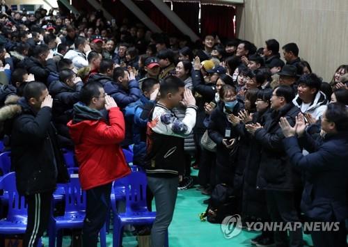 '늠름한 모습으로 돌아오겠습니다'