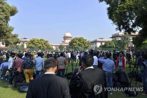인도 대법원, '사원분쟁' 힌두교 승리 판결