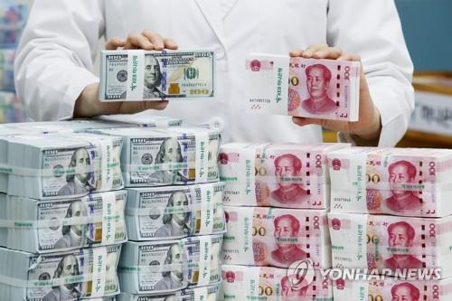 미국 달러화와 중국 위안화 [연합뉴스 자료사진]