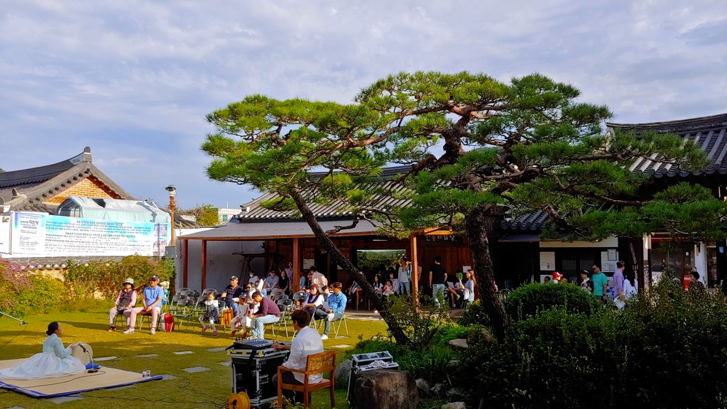 전주 한옥마을 전통 공연