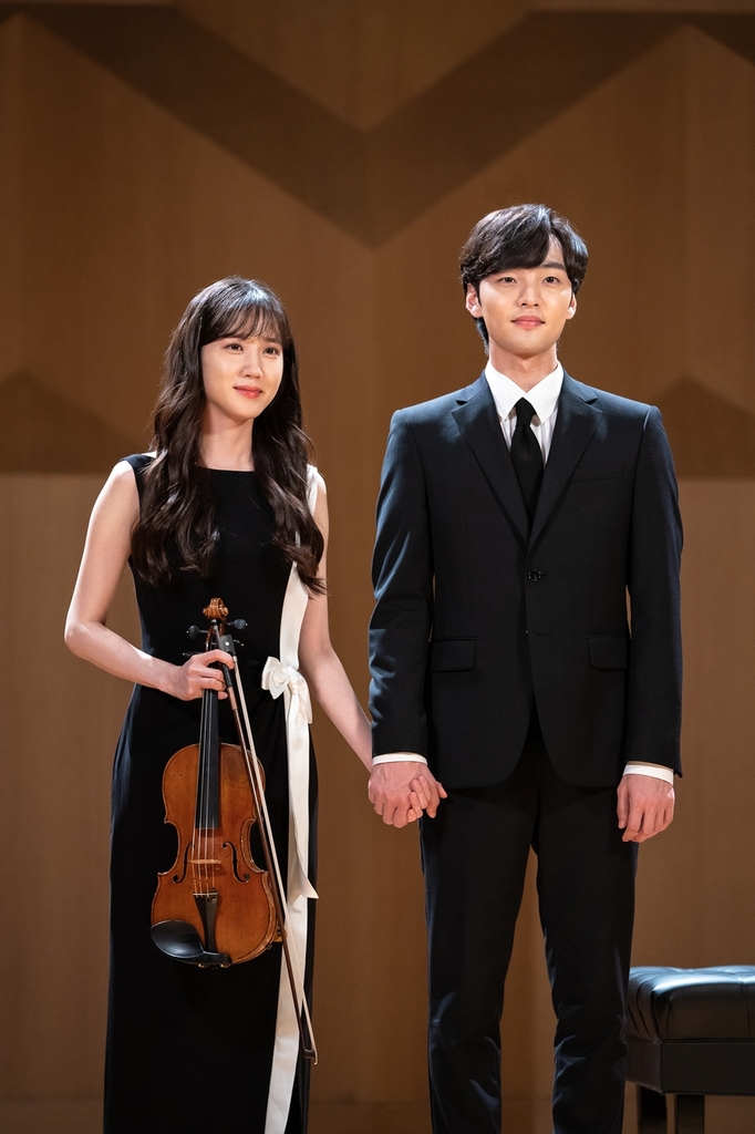 SBS 드라마 '브람스를 좋아하세요?'의 박은빈(왼쪽)과 김민재(오른쪽)