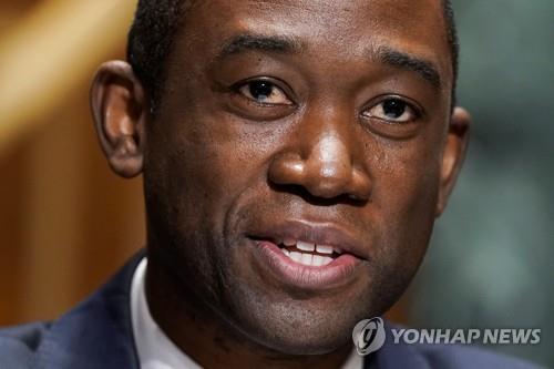 월리 아데예모 미 재무부 부장관 지명자