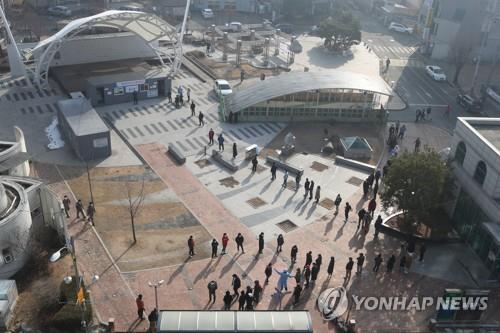 코로나19 검사 행렬