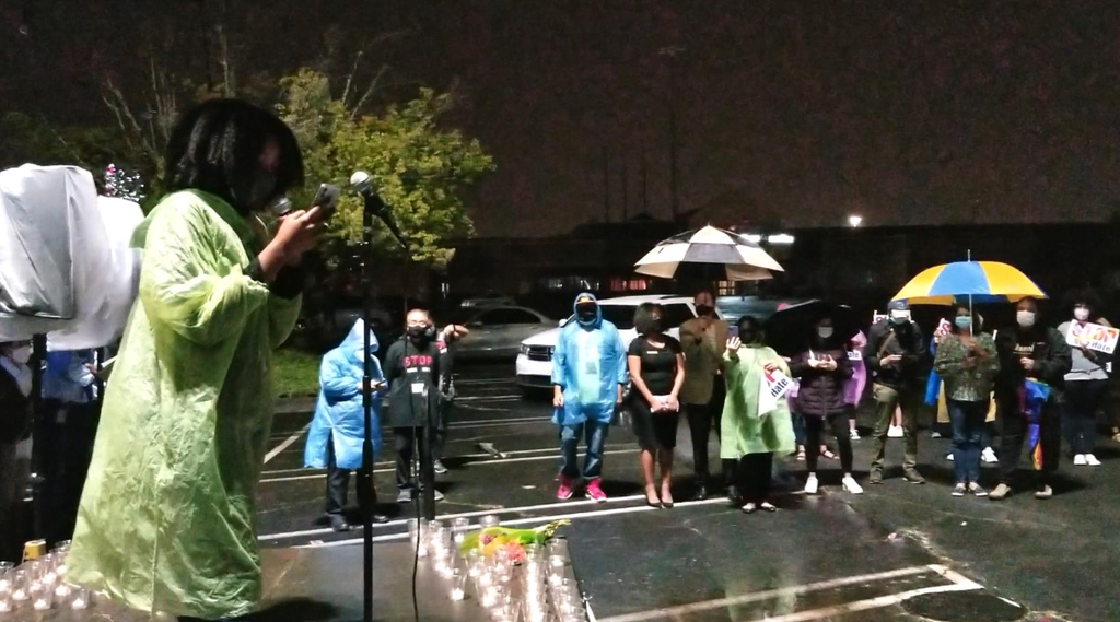 한국말로 연대의 메시지를 전한 흑인