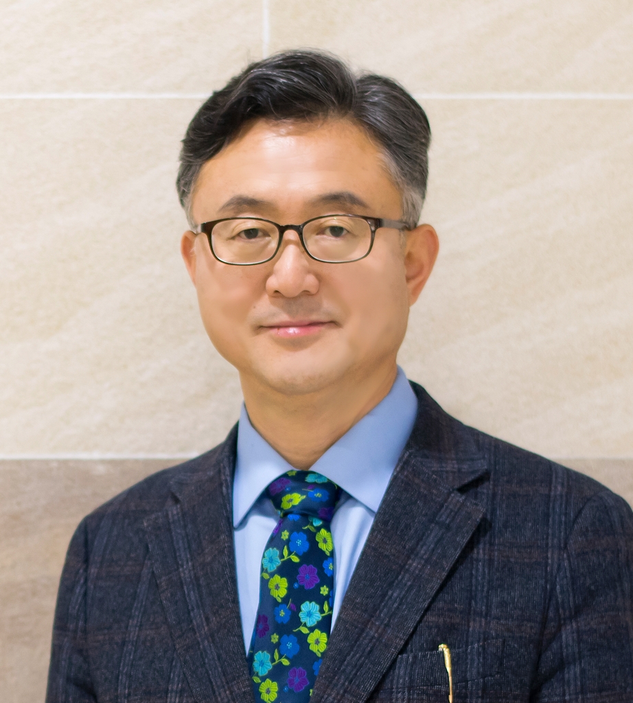 지스트 이광희 교수, 훈장 받아