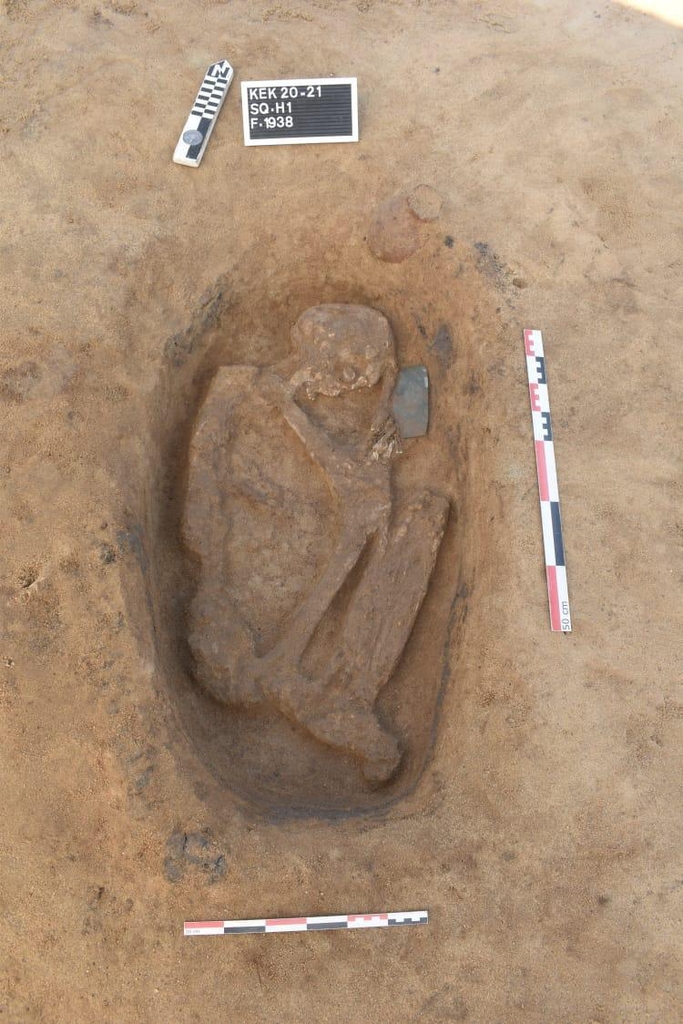 이집트에서 새로 발굴된 매장 무덤