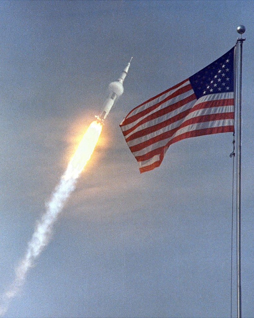 아폴로 11호 발사 당시 장면