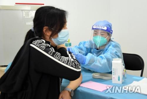 중국의 코로나19 백신접종 자료사진