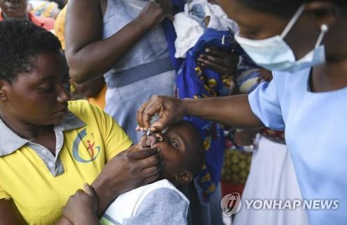 아프리카 아동 필수 예방접종
