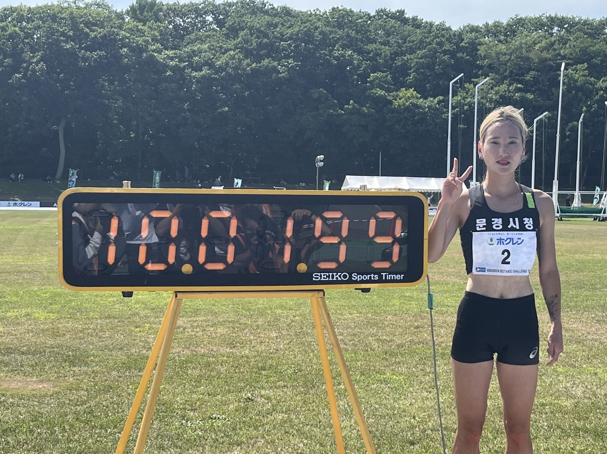 육상 여자 3,000ｍ 장애물달리기 5번째 한국기록 작성한 조하림