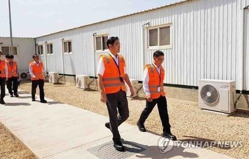 El heredero de Samsung se reúne con el príncipe heredero al trono saudí para discutir sobre negocios