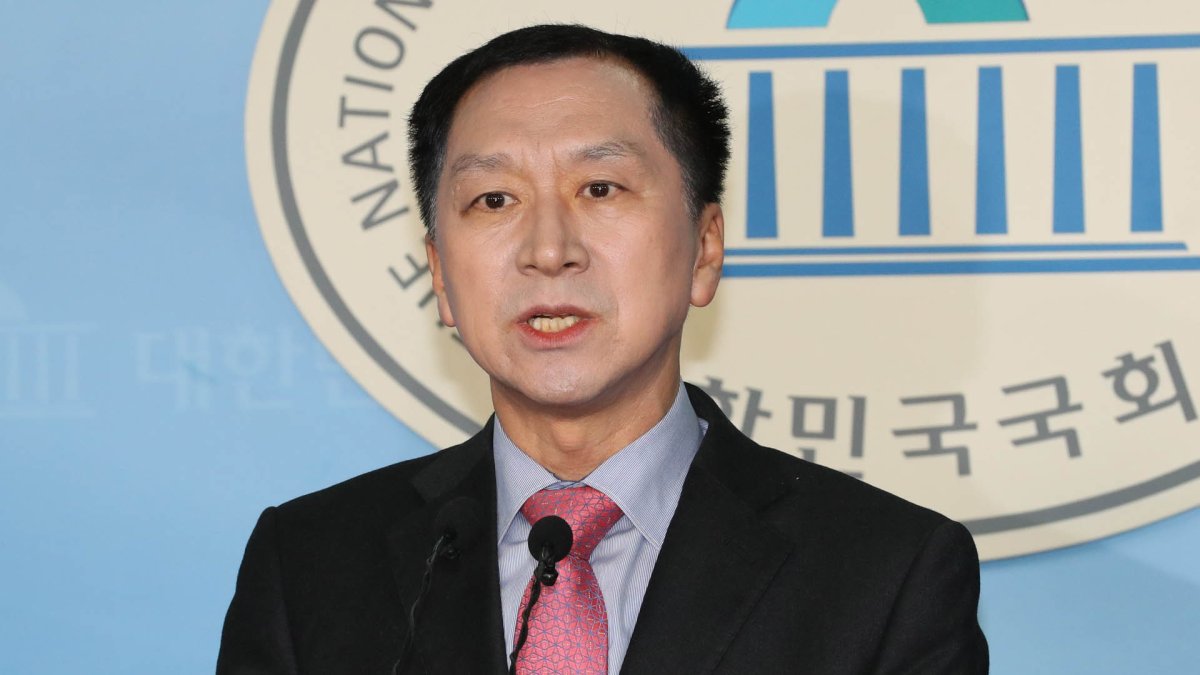 경찰 "김기현 동생 도피로 선거 직전까지 사건 진행"
