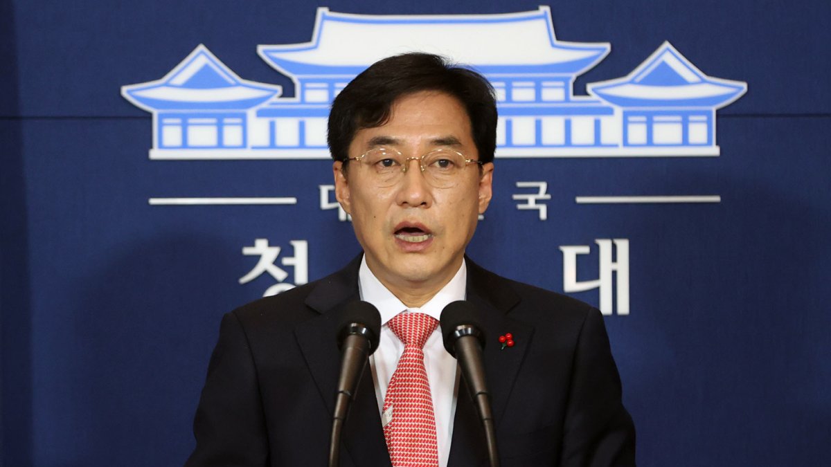 靑 "다시는 이런 일 일어나지 않아야"
