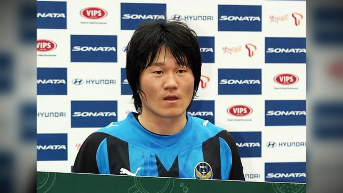 유망주 상대 '입단사기' 전직 프로축구선수 법정구속