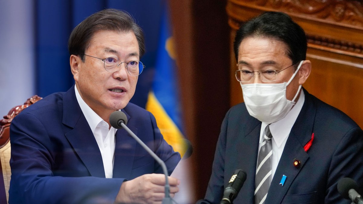 교도통신 "문대통령·日기시다 오늘 첫 전화회담 예정"