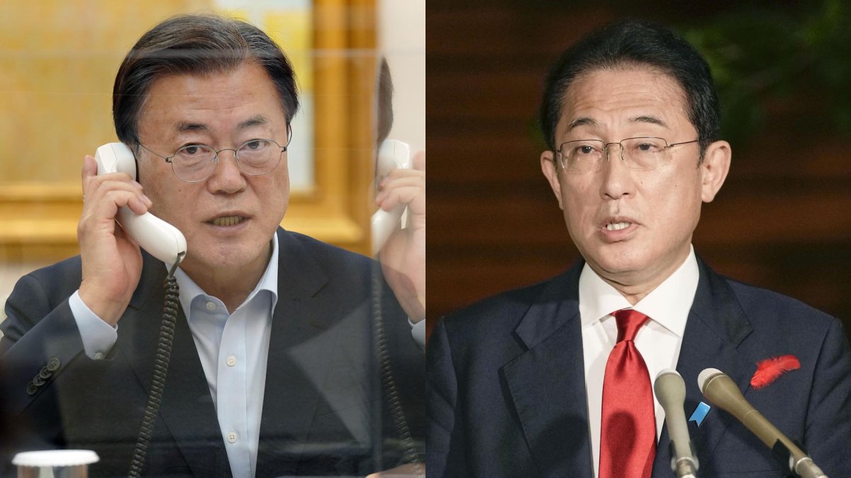 Moon y Kishida acuerdan acelerar las consultas diplomáticas para resolver la disputa del trabajo forzado