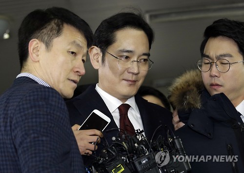 특검, 서울서 이재용 '피의자' 소환조사