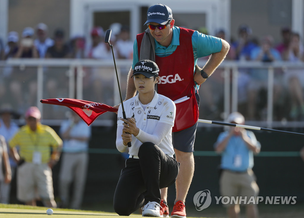 LPGA 우승 물꼬 튼 박성현 '한국인 텃밭'서 연승 도전 - 1