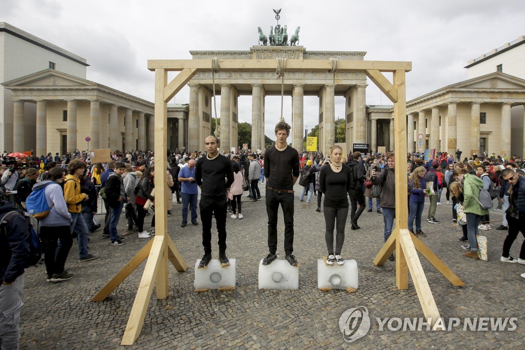 APTOPIX Germany Climate Protests