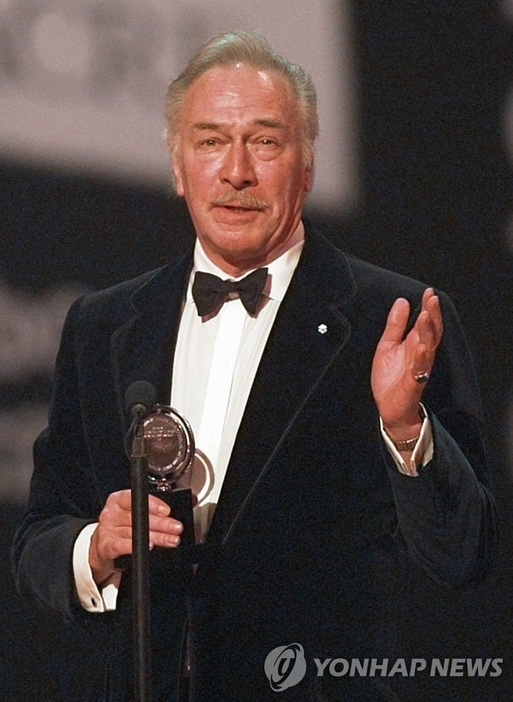 Obit Christopher Plummer