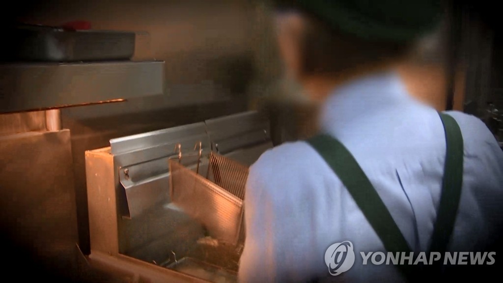 구직자 절반 "설 연휴 알바계획"…40∼50대 수요 최고 - 1