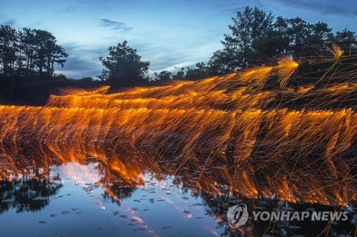 '불꽃 흩날리는' 무주 낙화놀이, 지역문화매력 100선에 선정