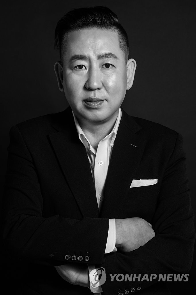 양해일 디자이너