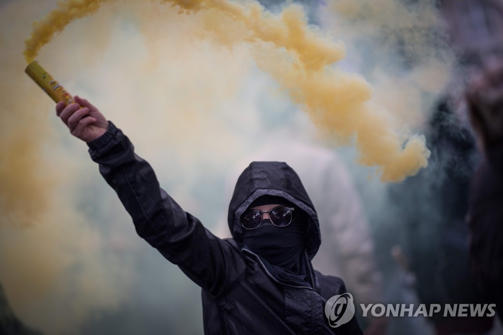 FRANCE-SOCIAL-DEMO-YELLOW VEST