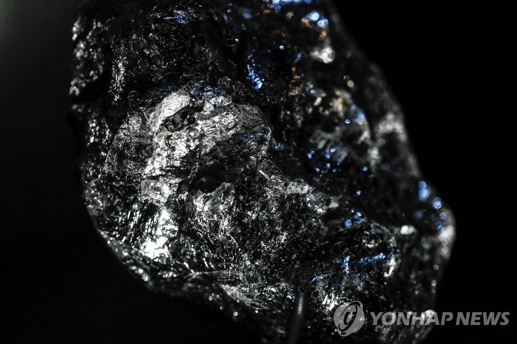 luxury-FRANCE-ECO-LUXURY-JEWELLERY-DIAMOND-MINE-RETAIL