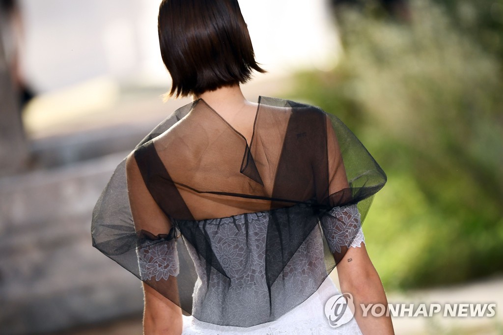 FASHION-FRANCE-CHANEL