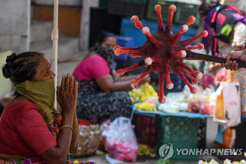 INDIA-HEALTH-VIRUS