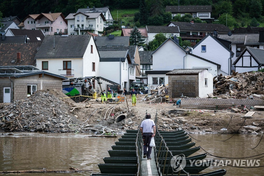 대홍수 피해가 집중된 독일 아르강변[AFP=연합뉴스]