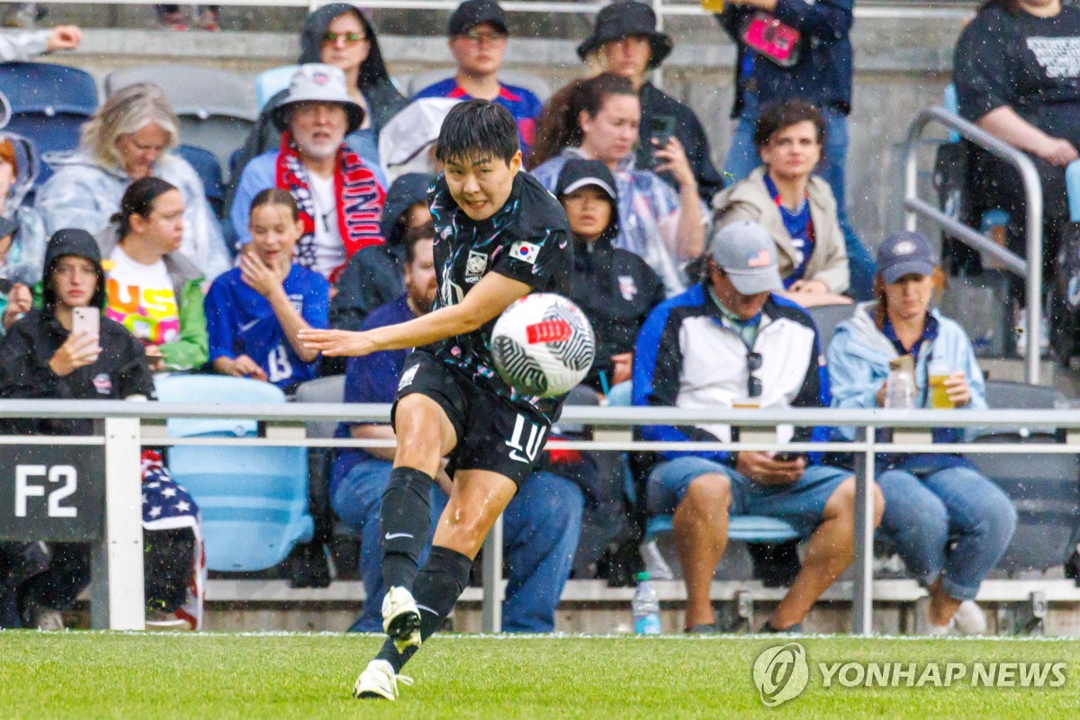 미국과의 경기에 나선 지소연