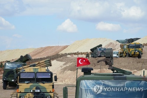 시리아 북서부 반군지역에서 휴전 감시 임무를 수행하는 터키군