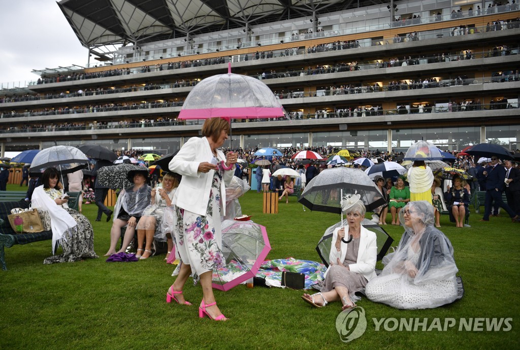 BRITAIN ROYALTY ASCOT