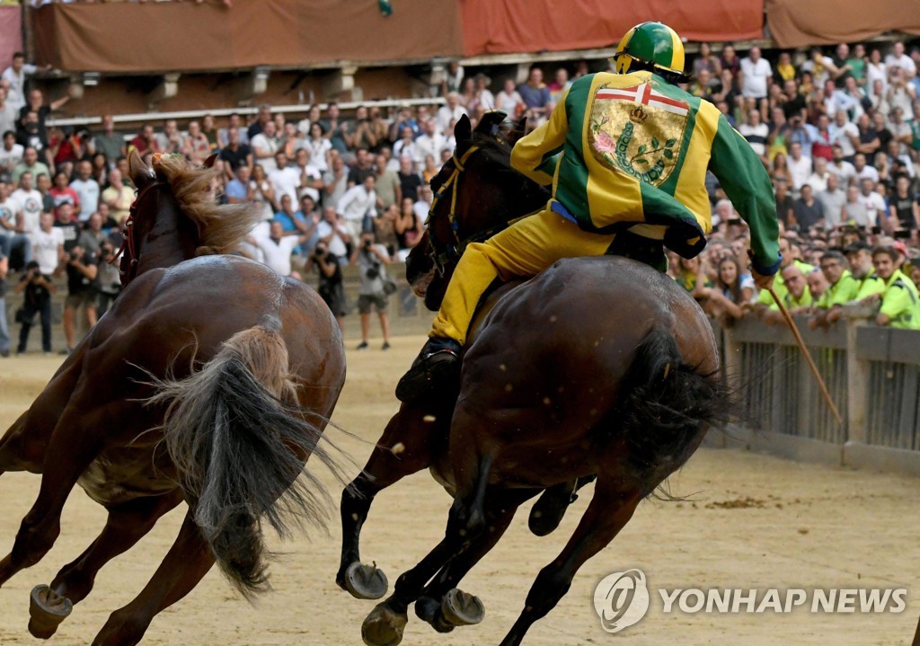 ITALY TRADITION PALIO DI SIENA