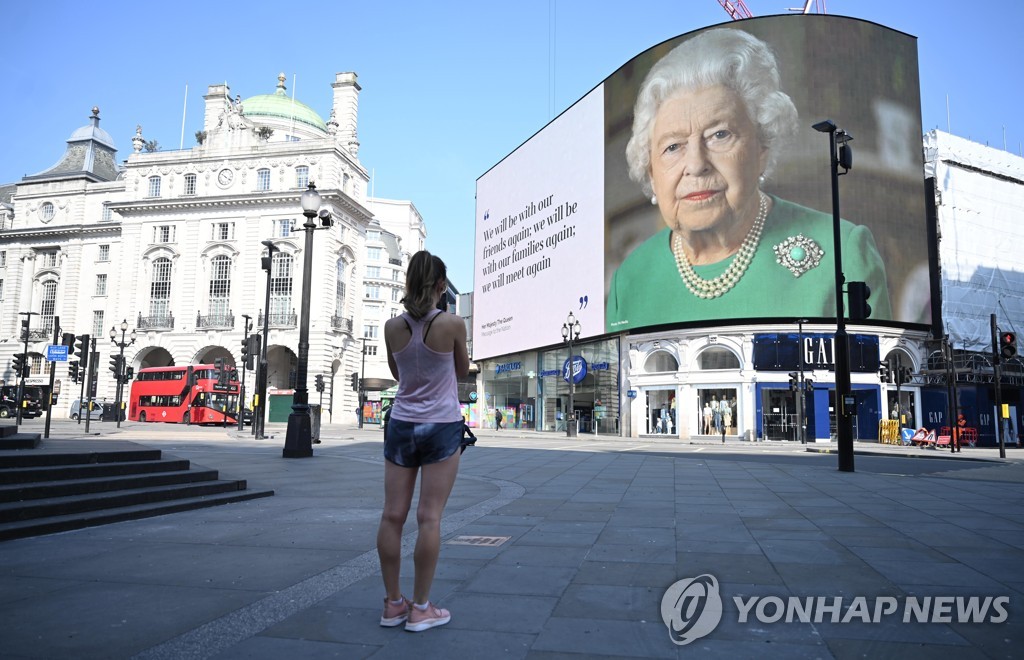 '상처 투성이' 집단면역 목전