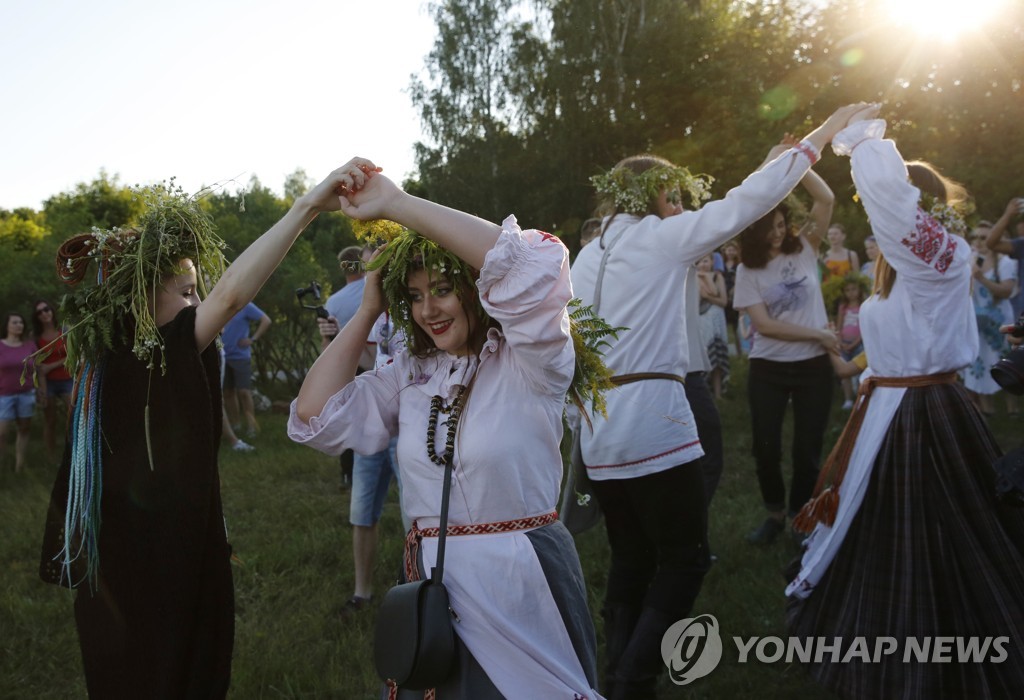 BELARUS TRADITION