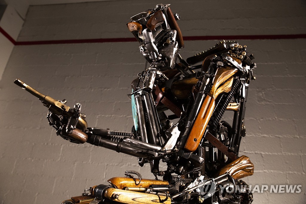 USA ART SCULPTURE MASS SHOOTING