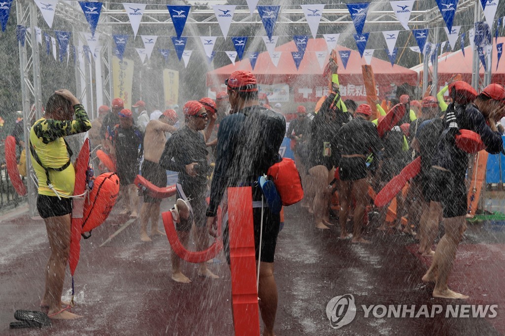 TAIWAN SWIMMING CARNIVAL